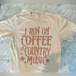 Pink lily graphic tee. Size Large. New never worn